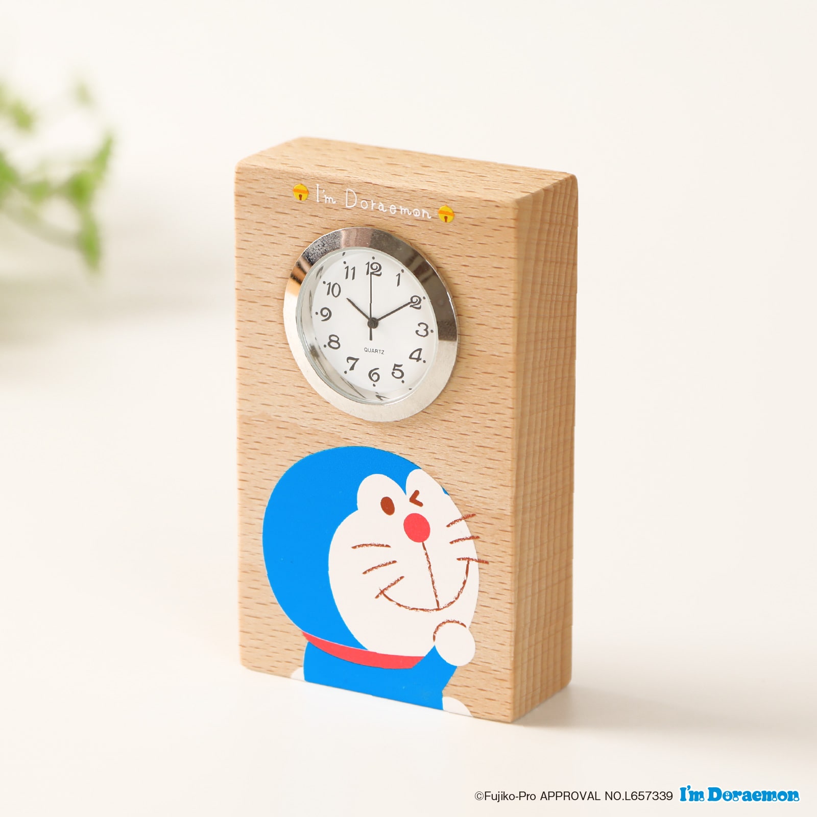 キャラクター時計 I'm Doraemon ウインク